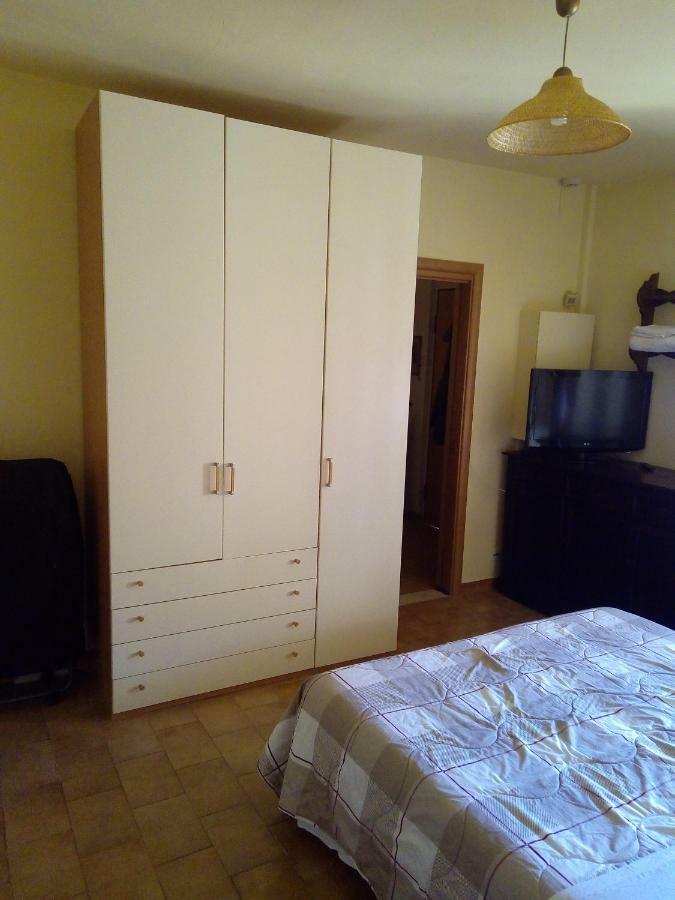 Bed & Breakfast Hotel California Terracina Exterior foto